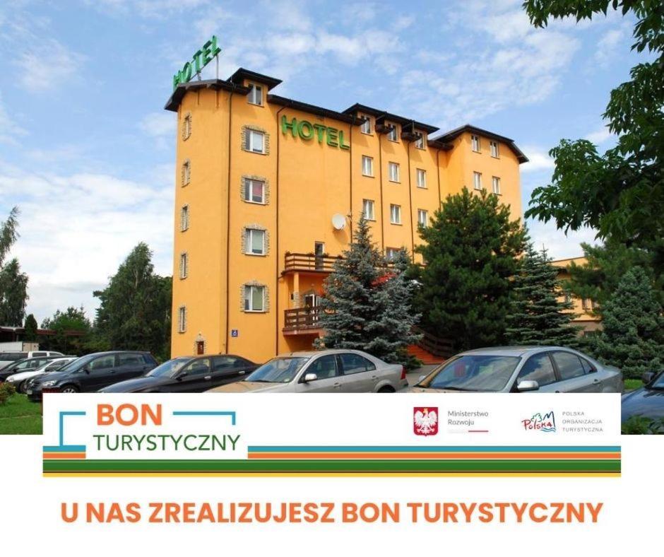 Hotel U Witaszka Czosnow Bagian luar foto